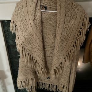 Beautiful Ralph Lauren Sweater